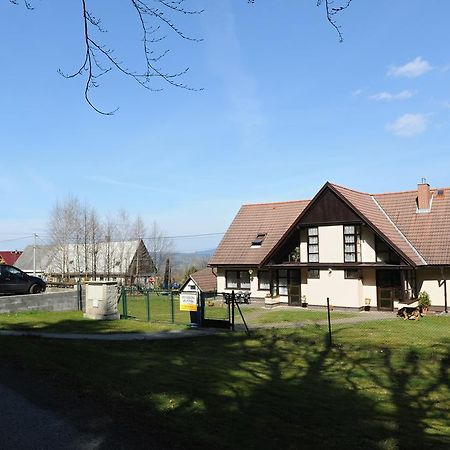 Penzion Alpina Liberec Buitenkant foto